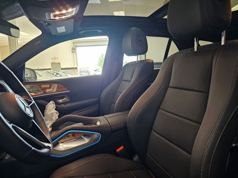 Used 2025 Mercedes-Benz GLE 450 4MATIC image 6