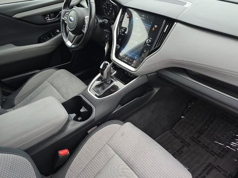 Used 2022 Subaru Outback Premium image 16