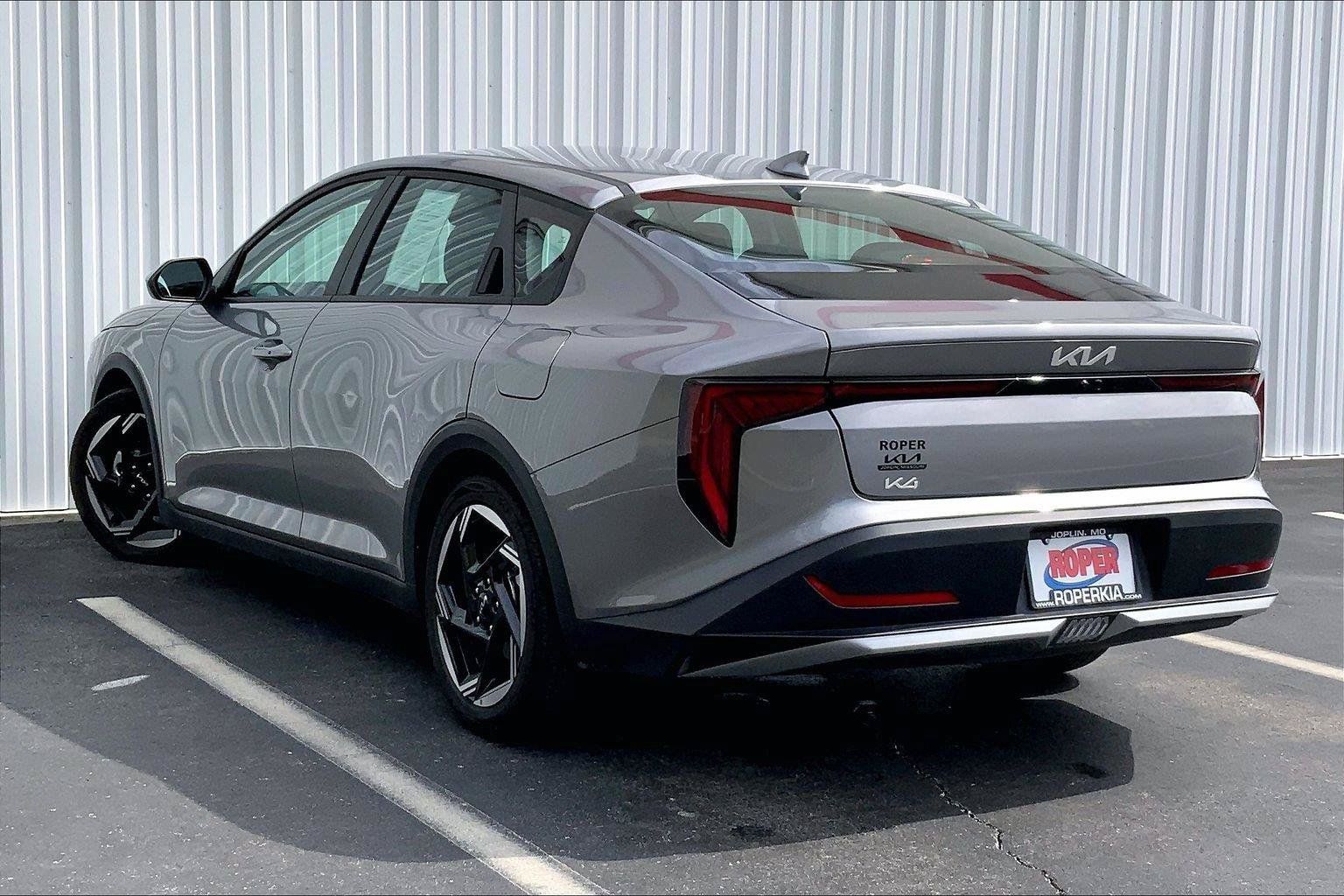 Used 2025 Kia K4 EX FWD image 9