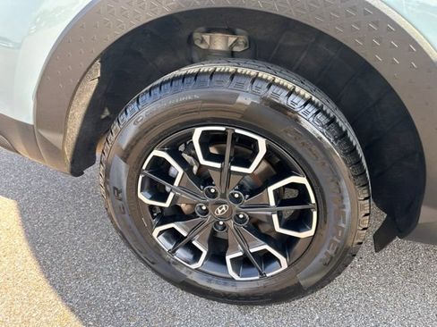 Used 2023 Hyundai Santa Cruz SEL FWD image 16