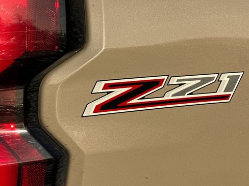 Certified 2024 Chevrolet Colorado Z71 w/ Z71 Convenience Package 2 image 51