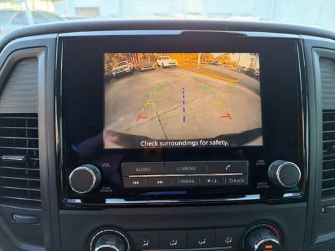 Used 2022 Nissan Titan S image 24