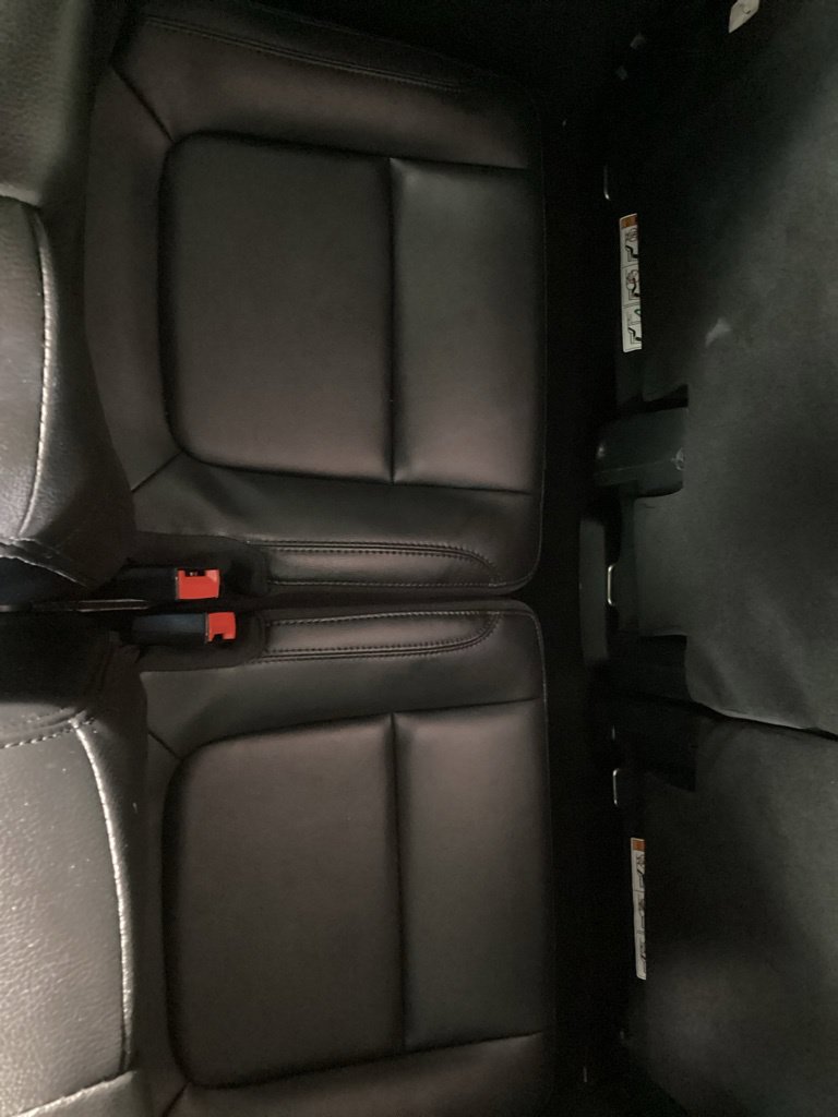 Certified 2018 Ford Explorer XLT w/ Equipment Group 202A AWD/4WD image 31