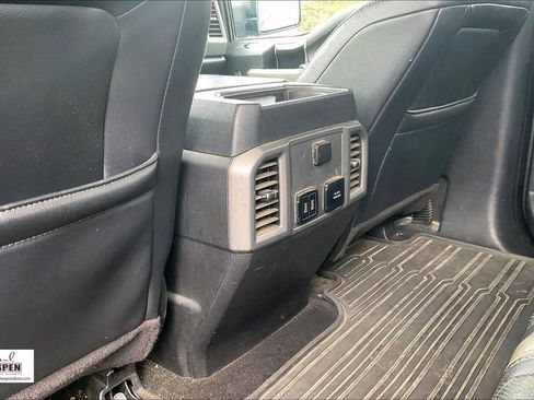 Used 2018 Ford F150 Raptor w/ Equipment Group 802A Luxury image 33