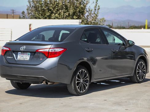Used 2016 Toyota Corolla S FWD image 5