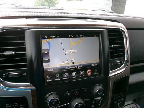 Used 2013 RAM 1500 Laramie w/ Convenience Group AWD/4WD image 12