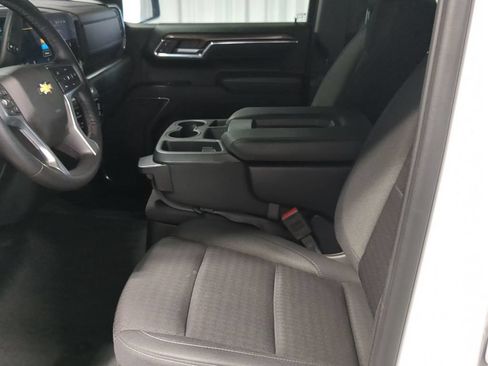 Used 2024 Chevrolet Silverado 1500 LT AWD/4WD image 20