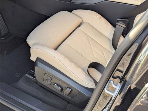 Used 2026 BMW X3 xDrive30 w/ Convenience Package image 4