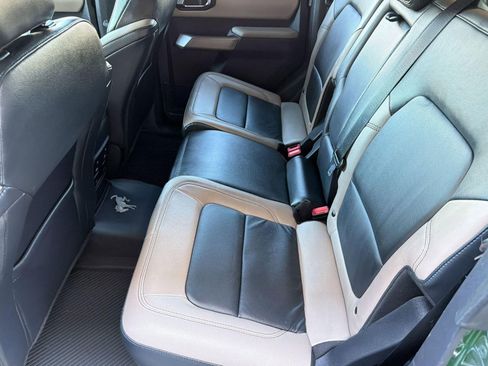 Used 2023 Ford Bronco Wildtrak AWD/4WD image 13
