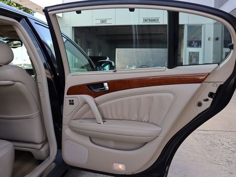 Used 2004 INFINITI Q45 Premium image 53