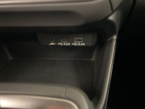 Used 2024 Subaru Crosstrek 2.0i Premium image 21