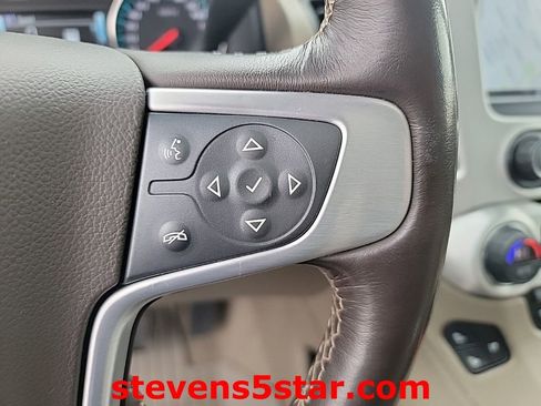 Used 2020 GMC Yukon XL SLT w/ Premium Edition image 20