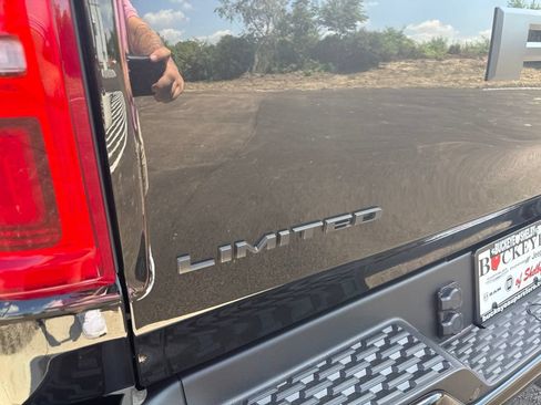 New 2026 RAM 1500 Limited AWD/4WD image 22