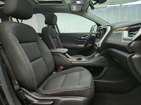 Used 2020 GMC Acadia SLE w/ Driver Convenience Package FWD image 28