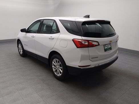 Used 2018 Chevrolet Equinox LS FWD image 6