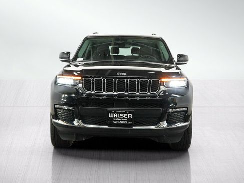 Used 2023 Jeep Grand Cherokee L Limited AWD/4WD image 9