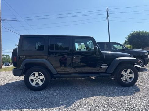 Used 2016 Jeep Wrangler Unlimited Sport w/ Quick Order Package 24S AWD/4WD image 6