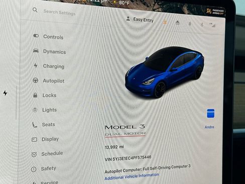 Used 2023 Tesla Model 3 Performance image 26