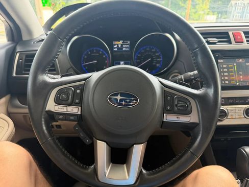 Used 2015 Subaru Outback 3.6R Limited AWD/4WD image 21