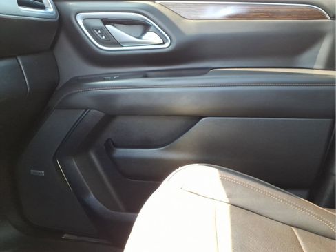Used 2023 Chevrolet Tahoe High Country AWD/4WD image 22