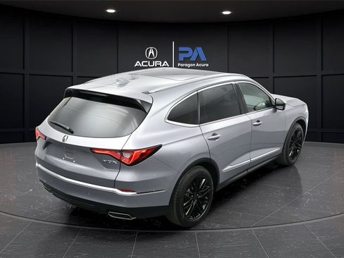 Used 2024 Acura MDX SH-AWD w/ Advance Package image 34