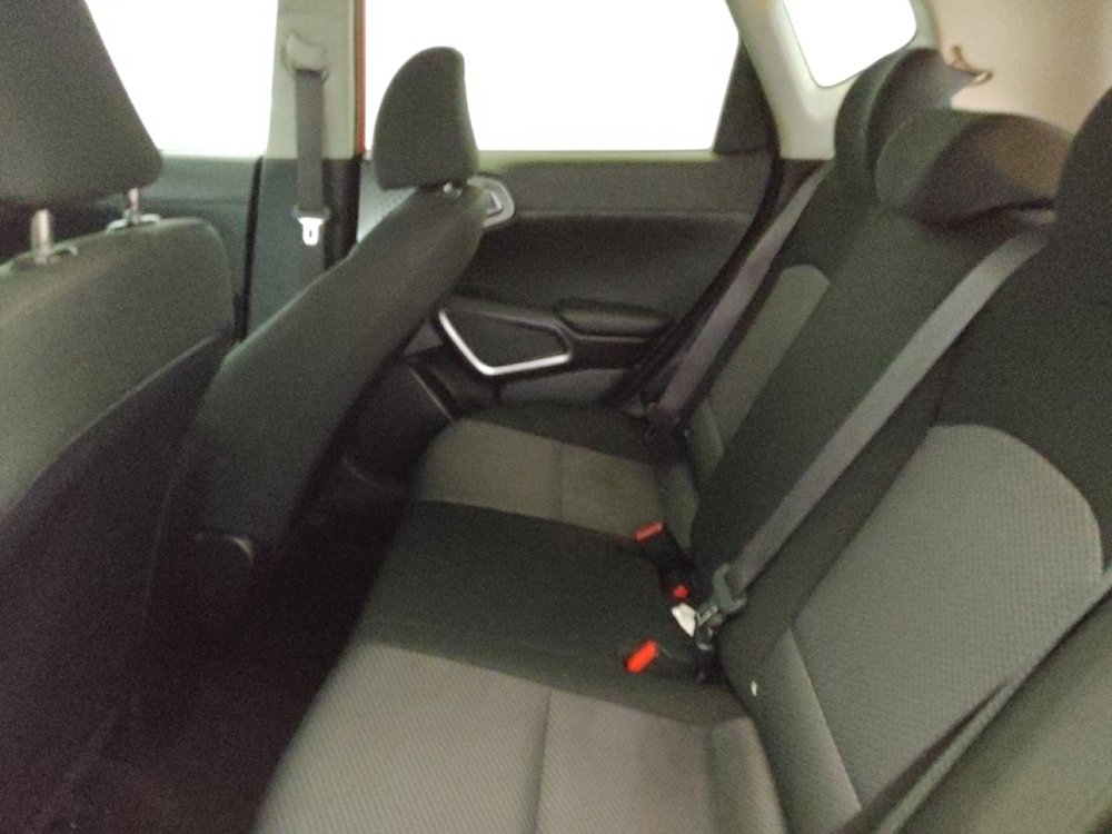 Used 2022 Kia Soul LX w/ Technology Package FWD image 18