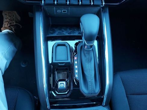 New 2026 GMC Canyon Elevation w/ Convenience Package RWD image 22