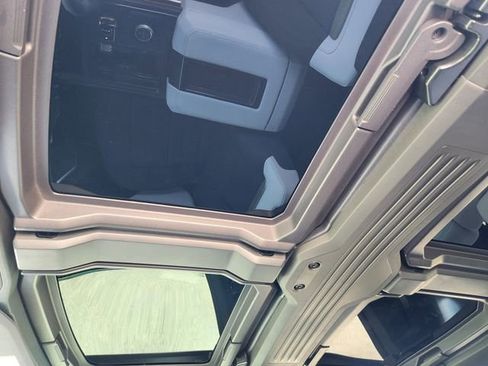 New 2025 GMC Hummer EV 2X image 19