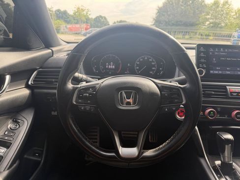 Used 2021 Honda Accord Sport image 21