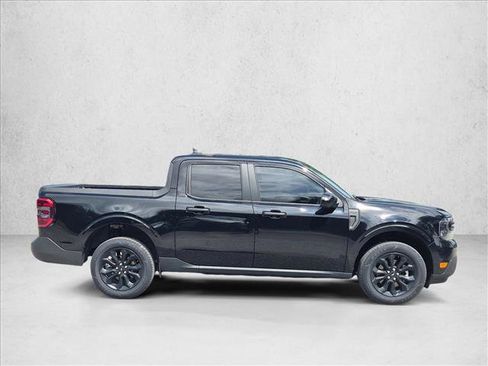Used 2023 Ford Maverick XLT w/ Black Appearance Package FWD image 4
