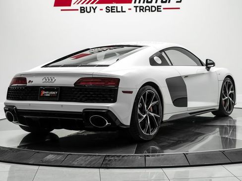 Used 2021 Audi R8 V10 RWD image 8