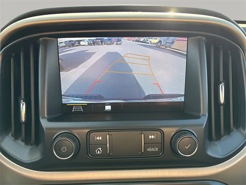 Used 2021 GMC Canyon Denali image 12