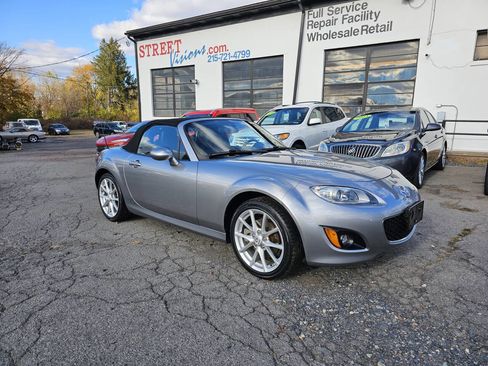 Used 2010 MAZDA MX-5 Miata Grand Touring w/ Premium Pkg image 1