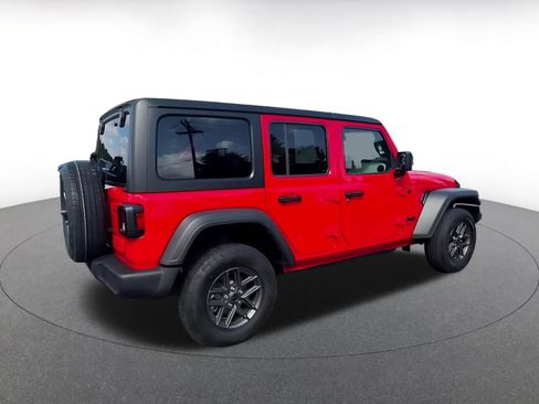 Used 2025 Jeep Wrangler Unlimited Sport AWD/4WD image 14