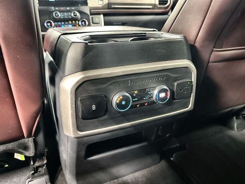 Certified 2024 Ford Expedition Limited AWD/4WD image 29