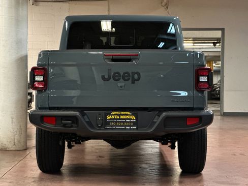 New 2026 Jeep Gladiator Sport image 4