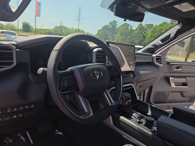 Used 2026 Toyota Tundra Platinum AWD/4WD image 18
