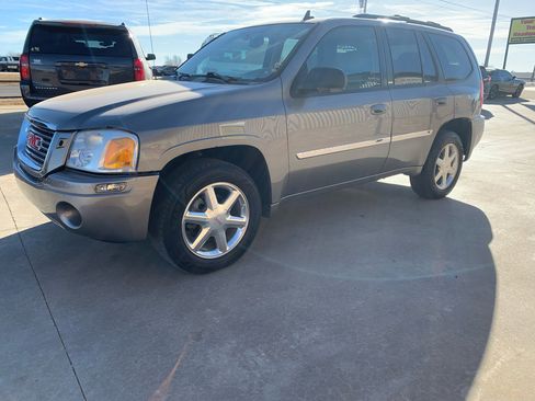 Used 2008 GMC Envoy SLT w/ Sun And 6-Disc Cd Package image 3