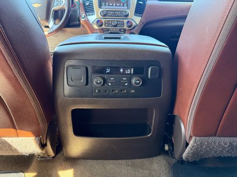 Used 2017 Chevrolet Tahoe Premier RWD image 24