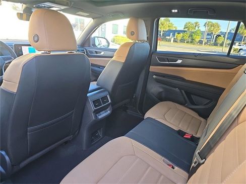 New 2026 Volkswagen Atlas Cross Sport SEL image 11