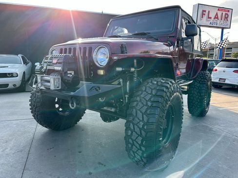 Used 2003 Jeep Wrangler Rubicon image 3