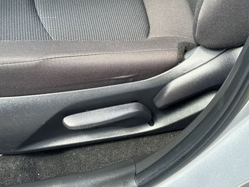 Used 2023 Toyota RAV4 LE FWD image 45