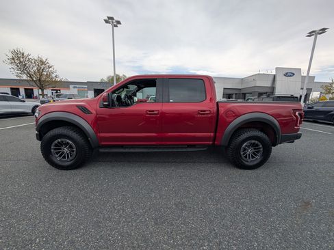 Certified 2019 Ford F150 Raptor w/ Equipment Group 802A Luxury AWD/4WD image 6