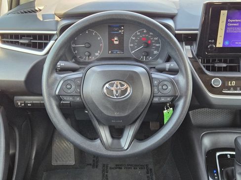 Used 2025 Toyota Corolla LE FWD image 16