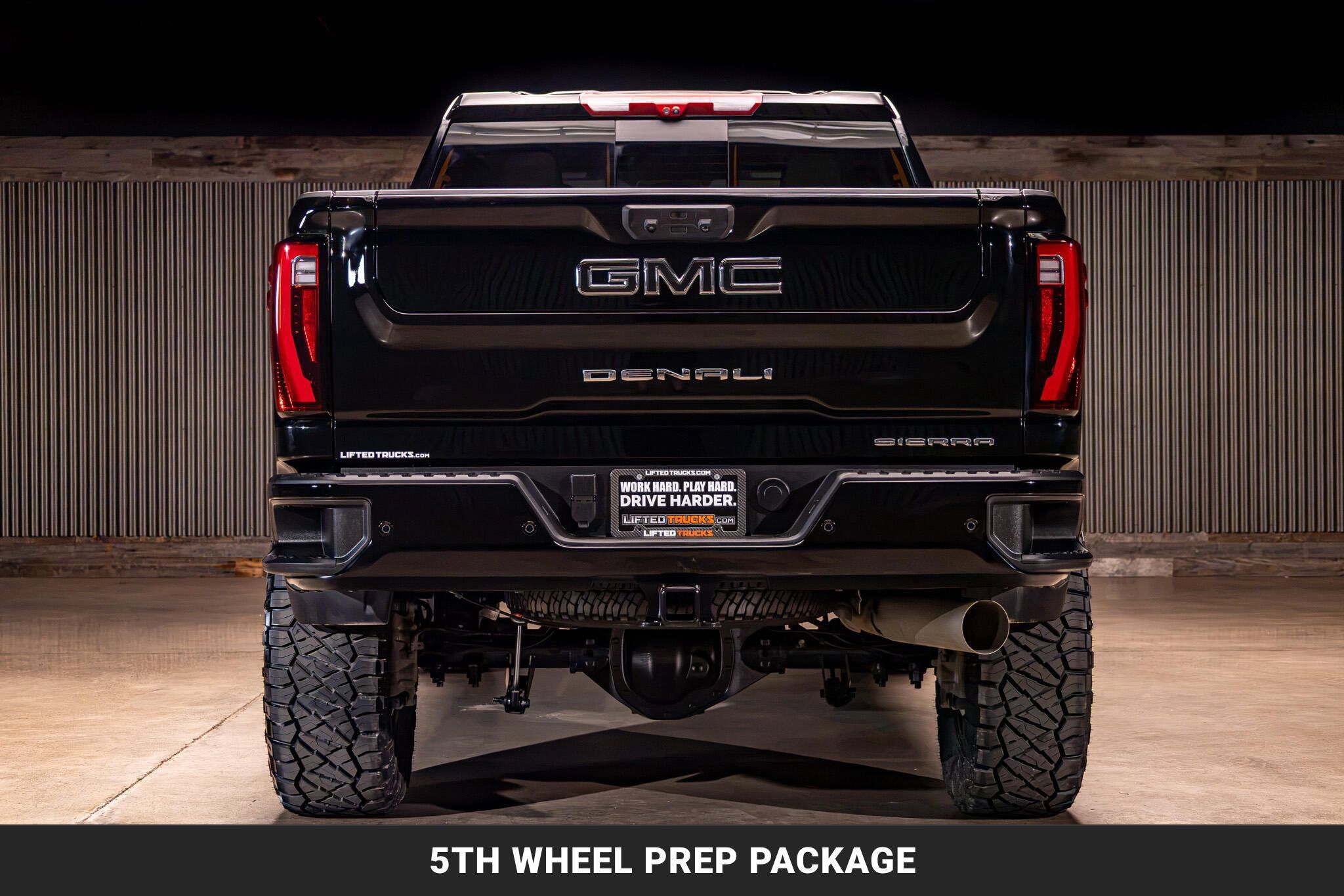 Used 2026 GMC Sierra 3500 Denali w/ Denali Reserve Package AWD/4WD image 8