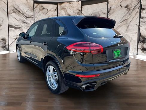 Used 2017 Porsche Cayenne Platinum Edition AWD/4WD image 7