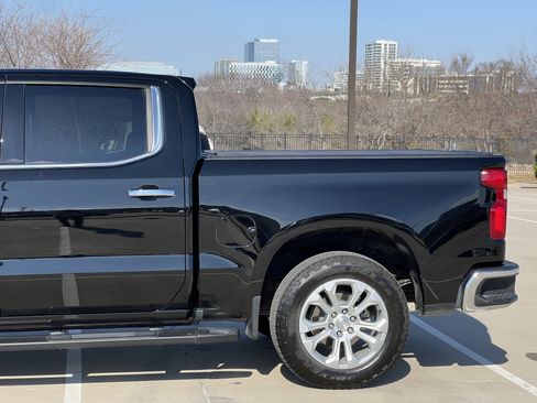 Used 2023 Chevrolet Silverado 1500 LTZ image 6