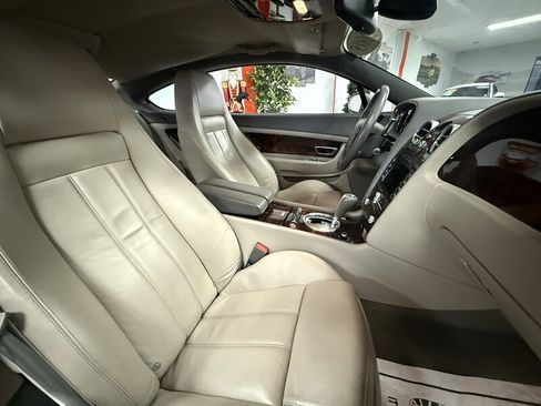 Used 2005 Bentley Continental GT image 16