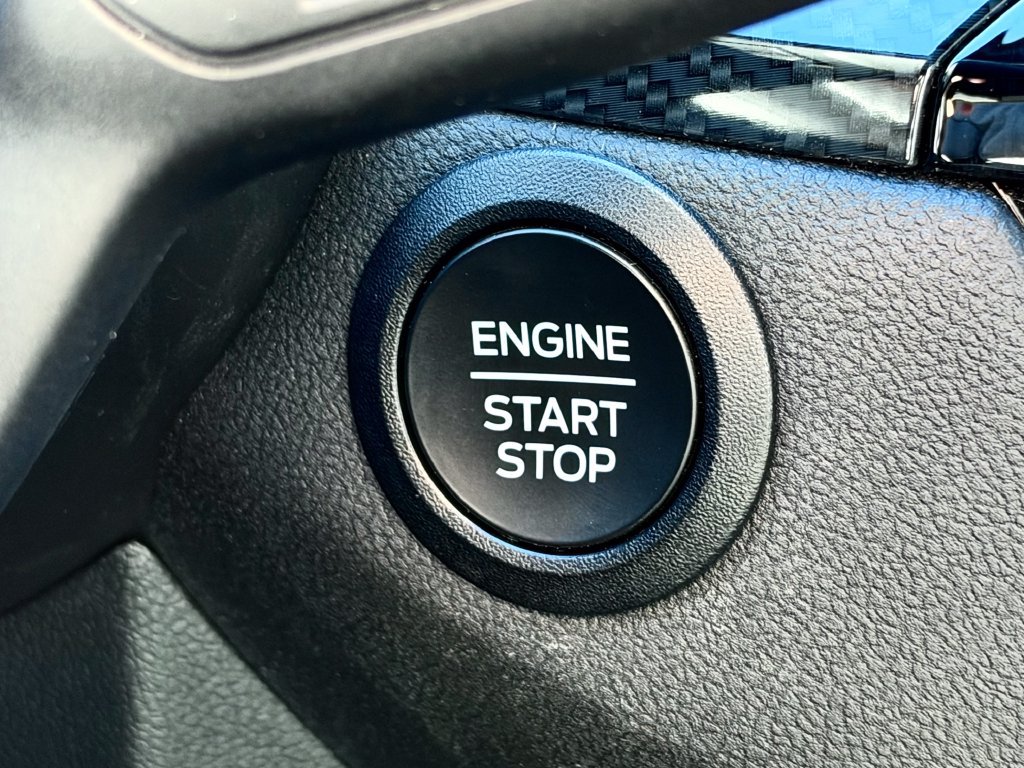 Used 2023 Ford Escape ST-Line Select AWD/4WD image 29