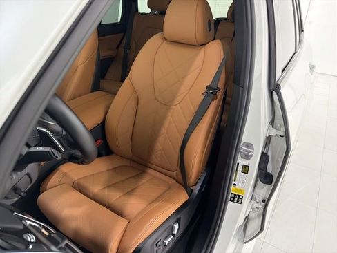 Certified 2023 BMW X5 xDrive40i w/ M Sport Package image 13
